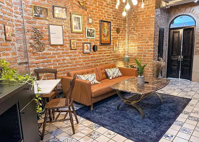 Cataleya Estate Boutique Bangkok