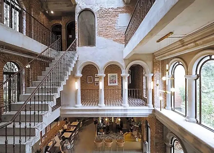 Cataleya Estate Boutique Aparthotel Bangkok