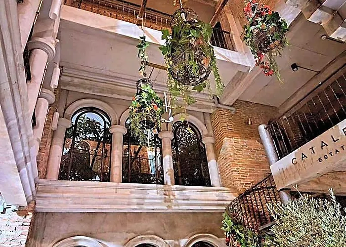 Cataleya Estate Boutique 4*